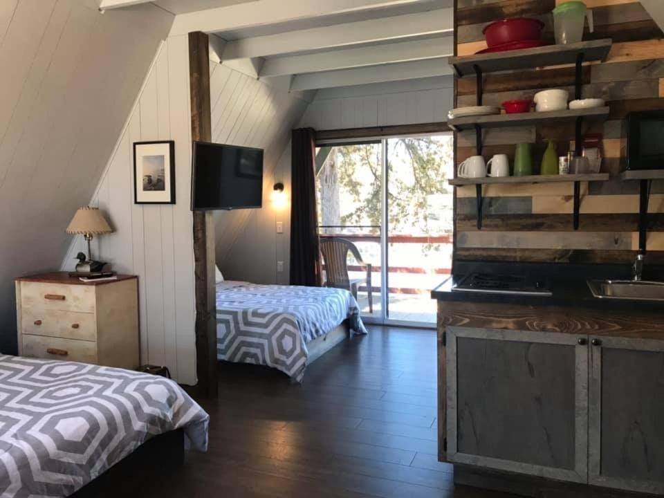 Indian Point Calm Waters Resort מראה חיצוני תמונה